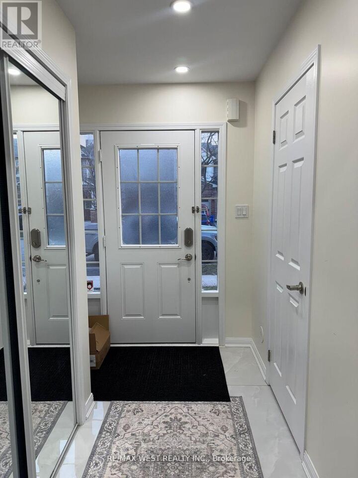 Property Photo: 925 Burrows Gate ON L9Y 0K7