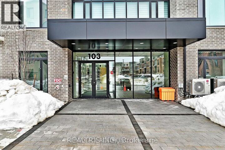 Property Photo: 103 Roger Street 601 ON N2J 0G1
