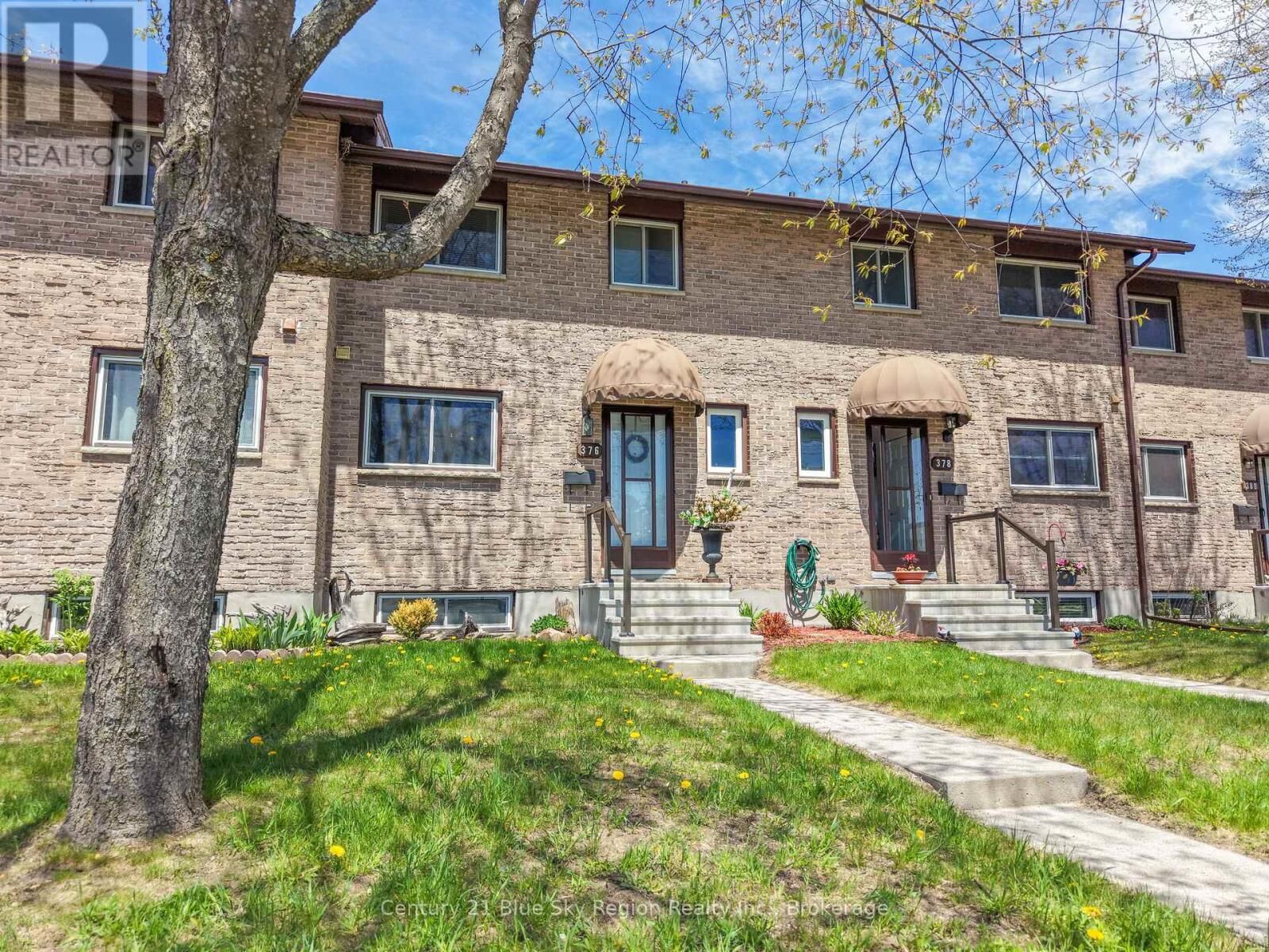Property Photo:  376 Wickstead Avenue  ON P1A 3L8 
