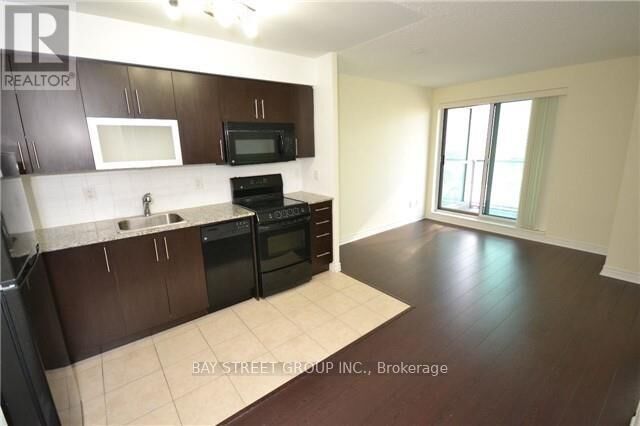 Property Photo:  50 Town Centre Court 2906  ON M1P 4Y7 
