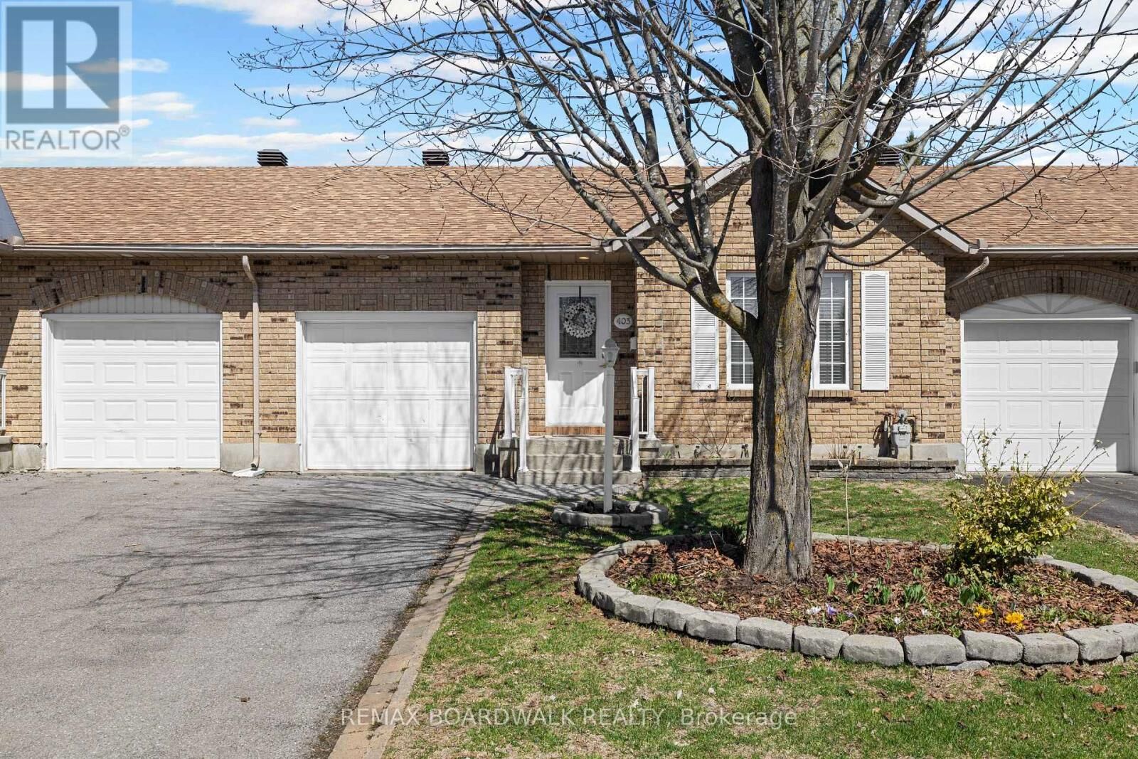 Property Photo: 403 Flora Street ON K7C 4T6