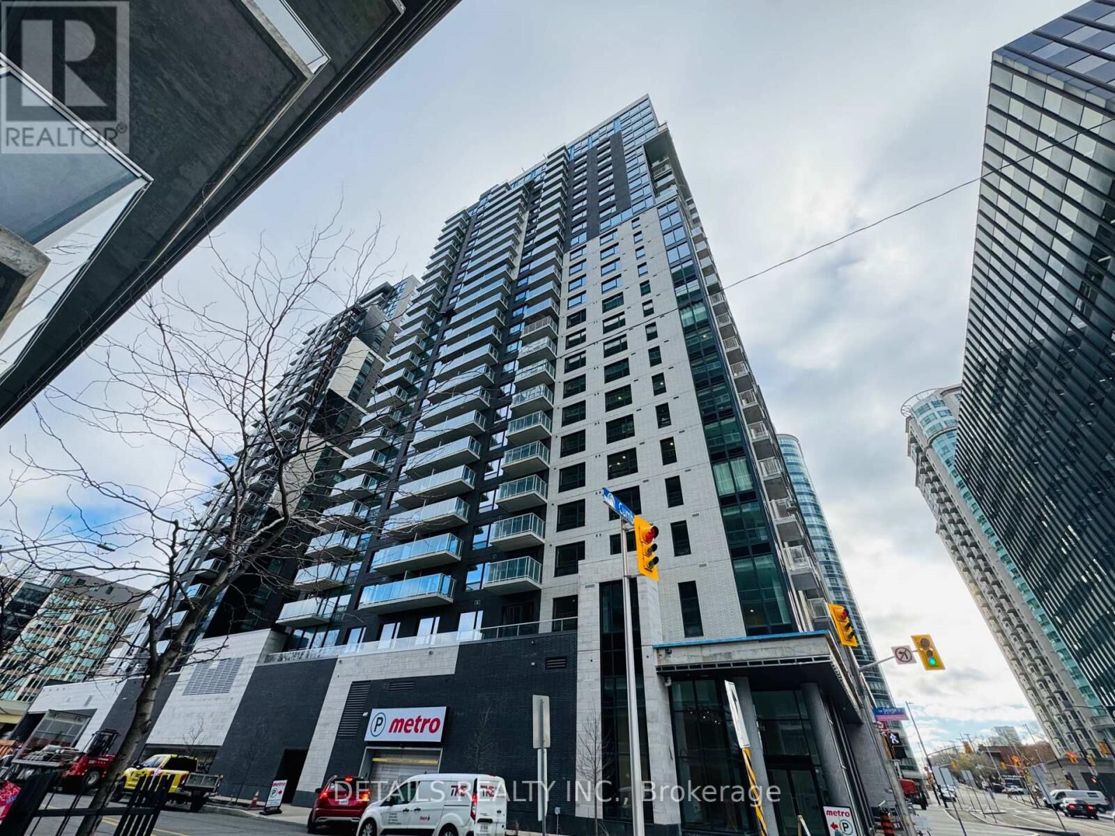 Property Photo:  180 George Street 911  ON K1N 0G8 