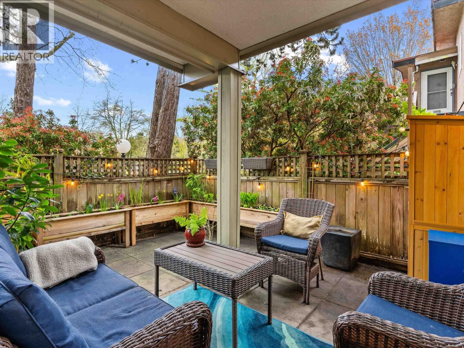 Property Photo:  1450 East 7th Avenue 109  BC V5N 1R8 