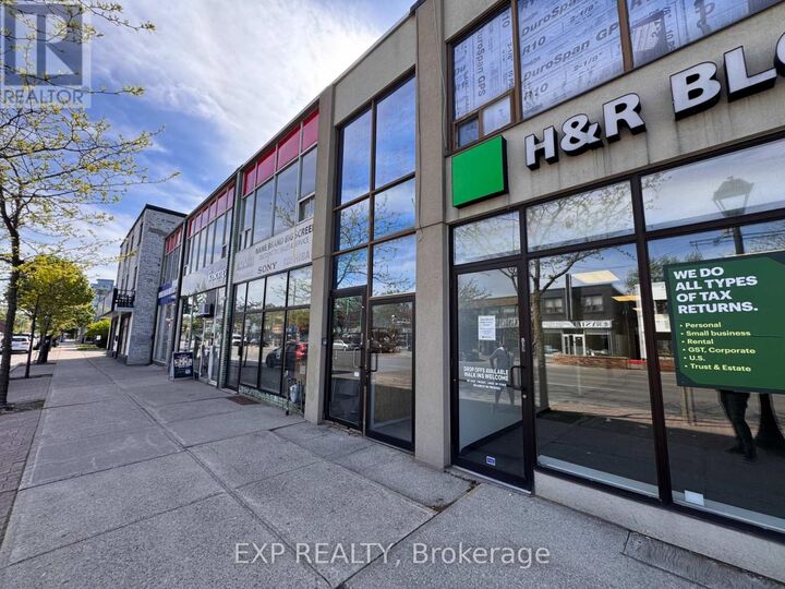 Property Photo:  256 Lakeshore Road East 1  ON L5G 1G9 