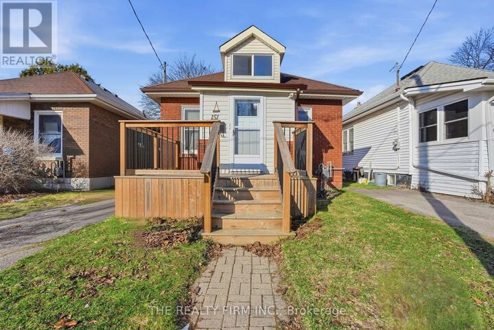 Property Photo:  151 Brisbin Street  ON N5Z 2M2 