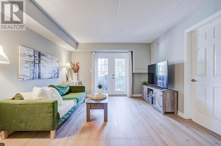 Property Photo:  1470 Bishops Gate 104  ON L6M 4N2 