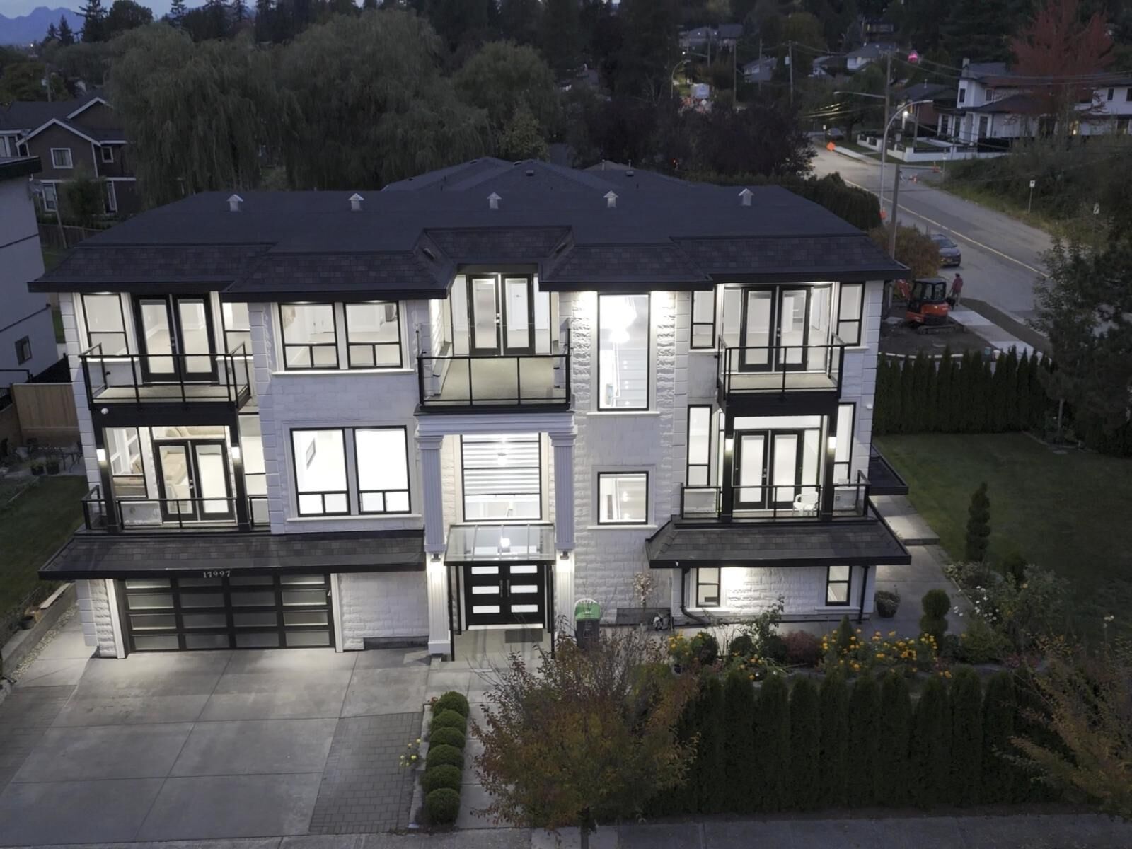 Property Photo: 17997 56A Avenue BC V3S 5H4