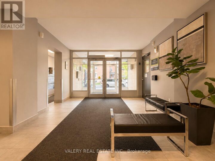 Property Photo:  324 Cambridge Street 335  ON K1R 7B5 