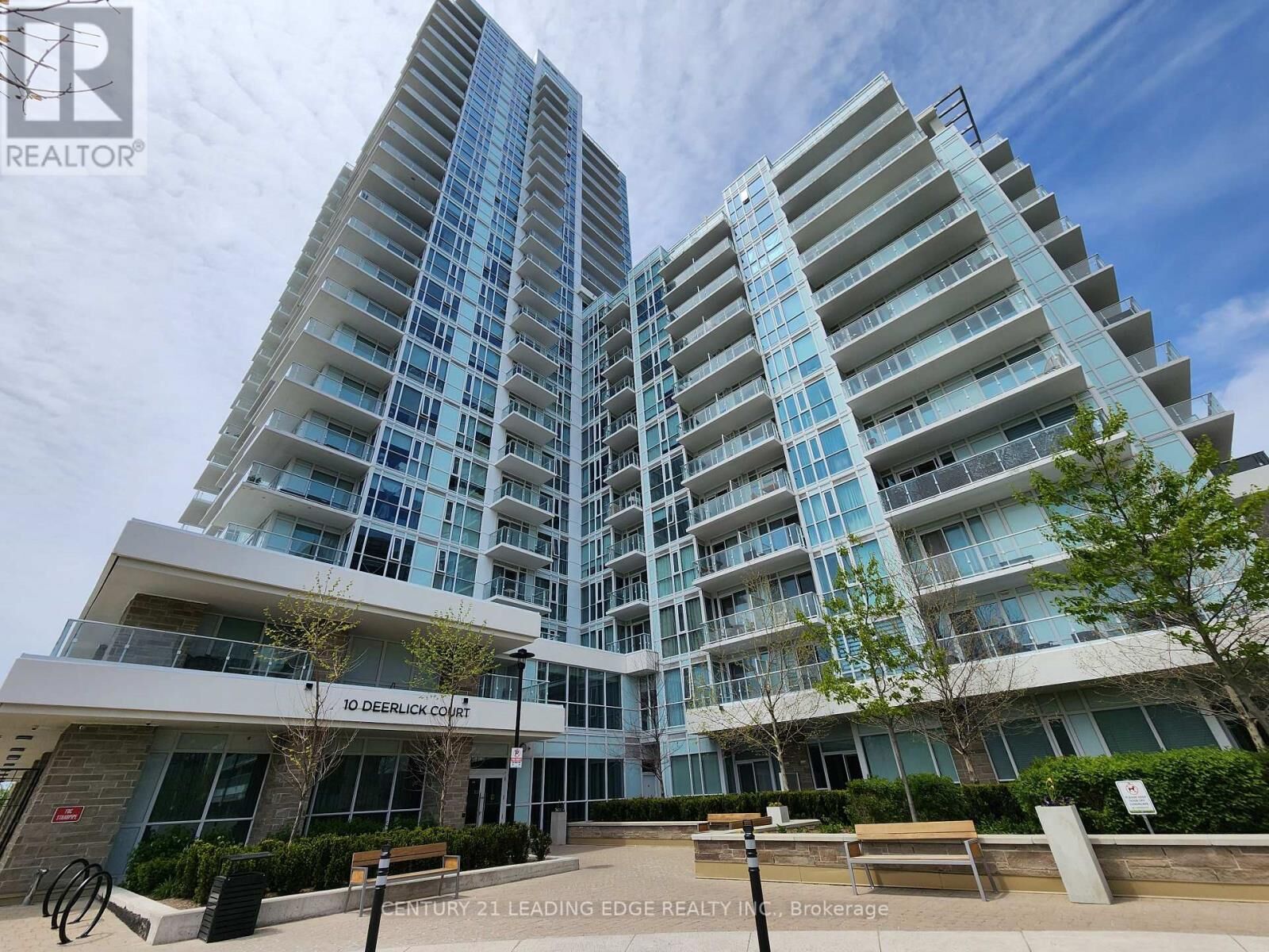 Property Photo: 10 Deerlick Court 1004 ON M3A 0A7