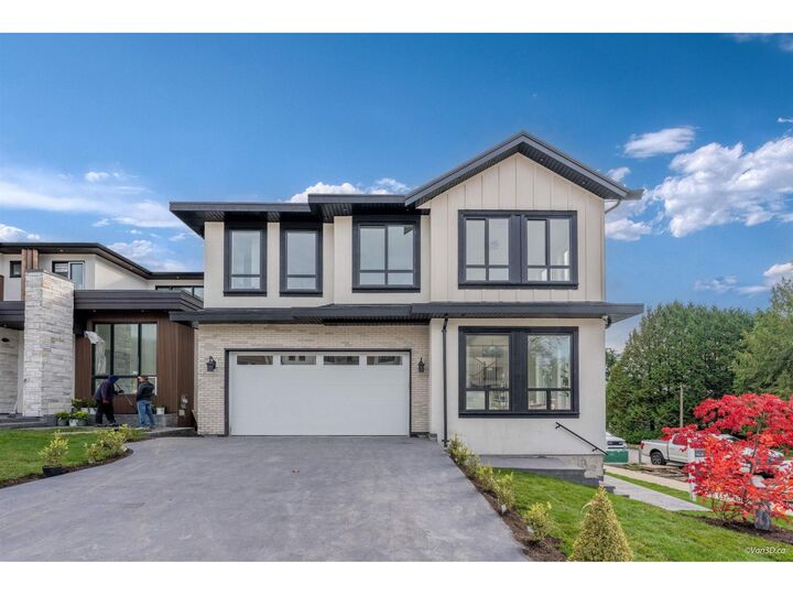 Property Photo: 20453 69 Avenue BC V2Y 1R2