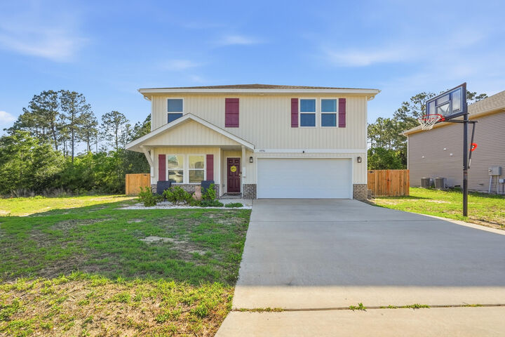 Property Photo:  4896 Kensington Lane  FL 32539 