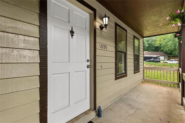 Property Photo: 1055 Chapman Lane GA 30088