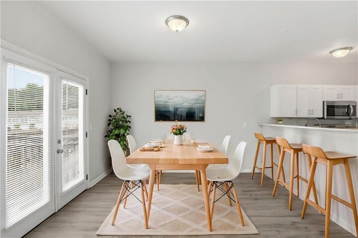 Property Photo:  4301 Notting Hill Drive SW  GA 30331 
