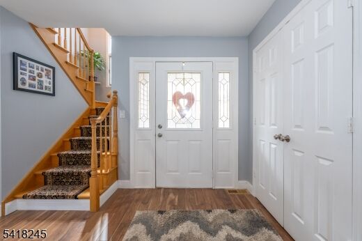 Property Photo:  35 Turnberry Rd  NJ 07424 