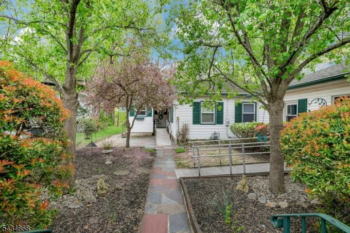 Property Photo:  123 Reservoir Dr  NJ 07005 