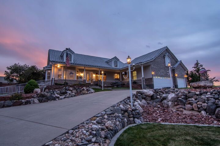 Property Photo: 2272 W 546 S UT 84720