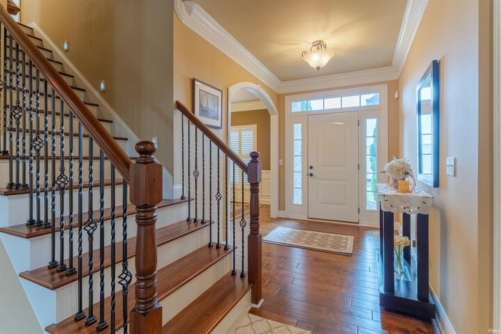 Property Photo:  2084 Long Cove Circle  IN 47630-8413 