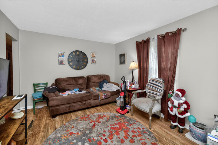 Property Photo:  1999-2001 Spring Station Drive  KY 40505 