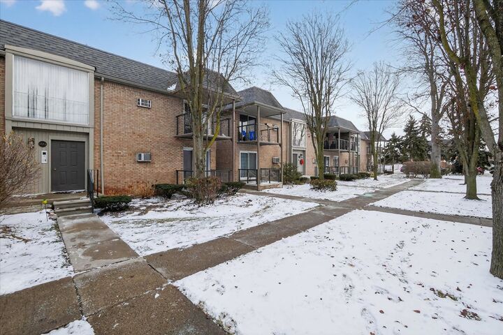 Property Photo: 1723 E 14 Mile Road B MI 48009