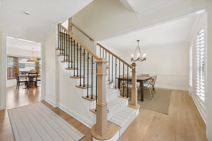Property Photo: 877 Stillwell Court IL 60189
