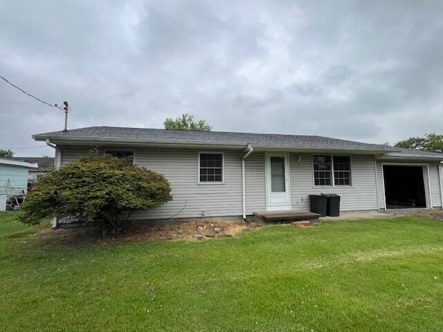 Property Photo:  717 N 21st Street  IL 62948 