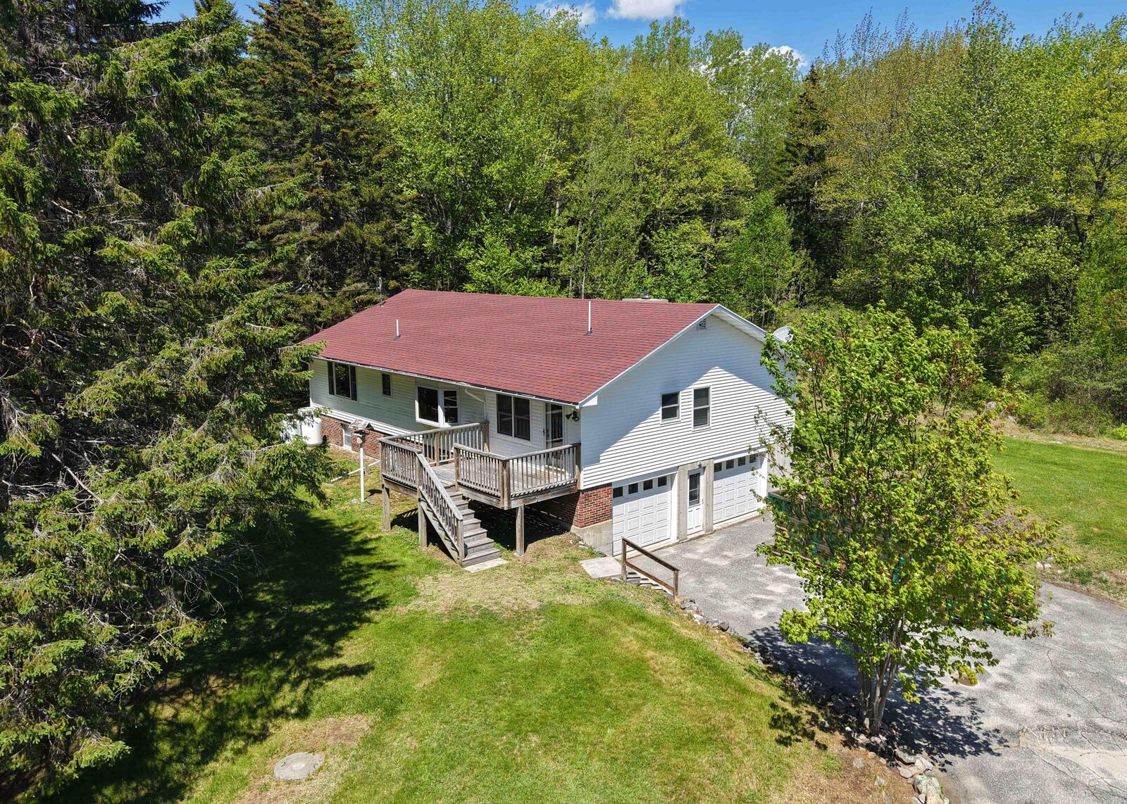 Property Photo: 799 Pond Road ME 04607