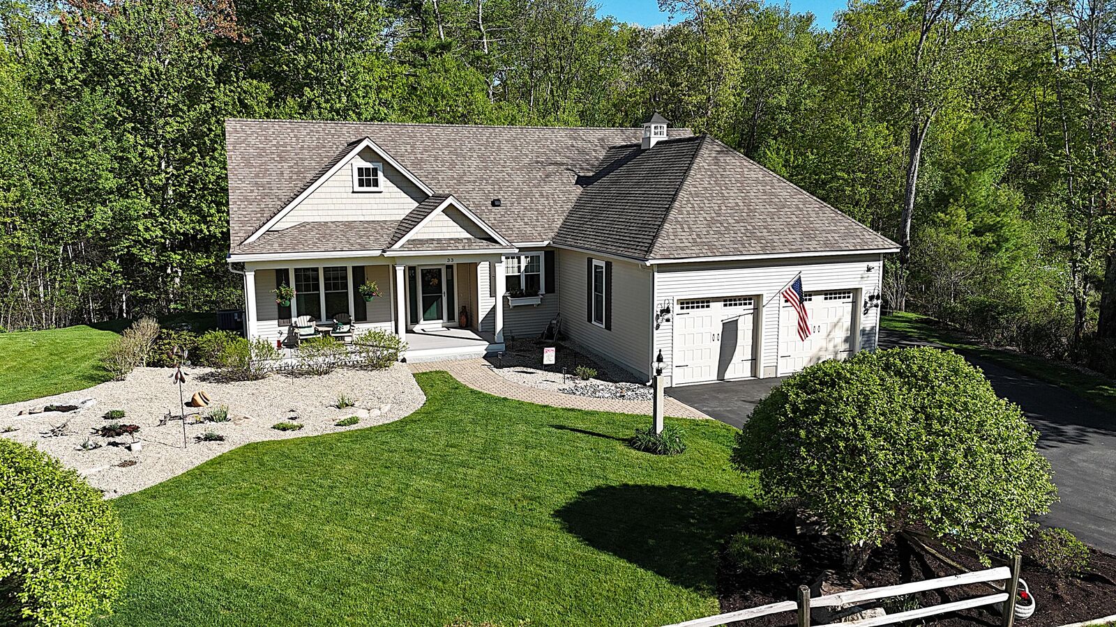 Property Photo: 33 Birch Farm Way ME 04090