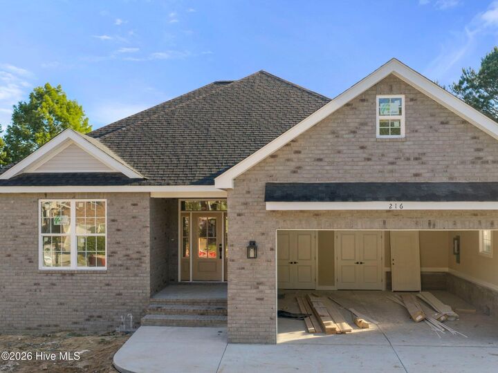 Property Photo:  216 Ravennaside Drive NW  NC 28467 