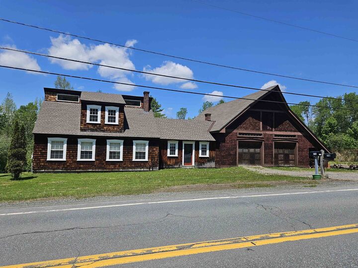 Property Photo: 2199 North Littleton Road NH 03561