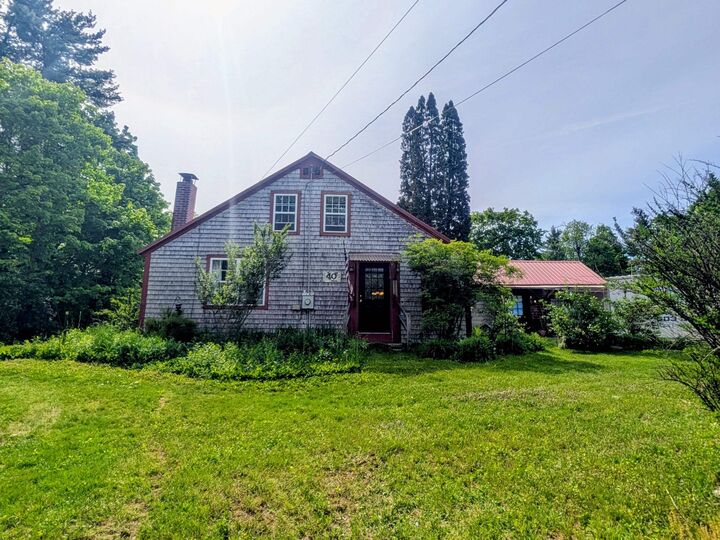 Property Photo: 40 Old Deerfield Road NH 03034
