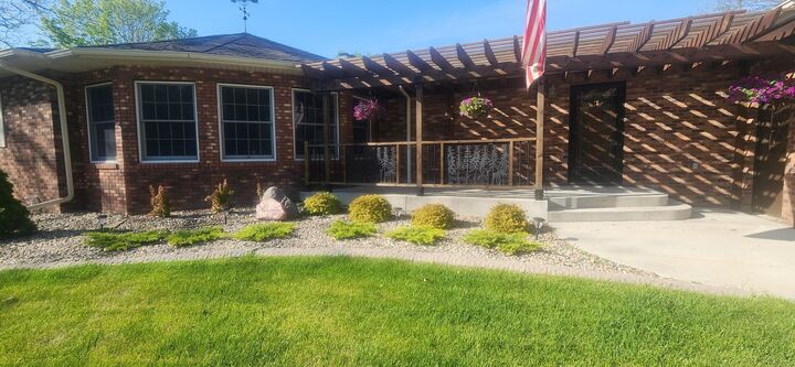 Property Photo:  1005 Richway Drive W  MN 56007 
