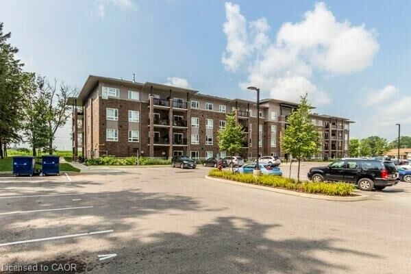 Property Photo:  456 Lorne Avenue 201  ON N5A 6S4 