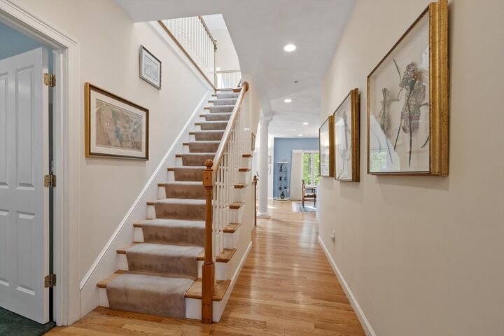 Property Photo: 5 Vine Brook Way 5 MA 01801