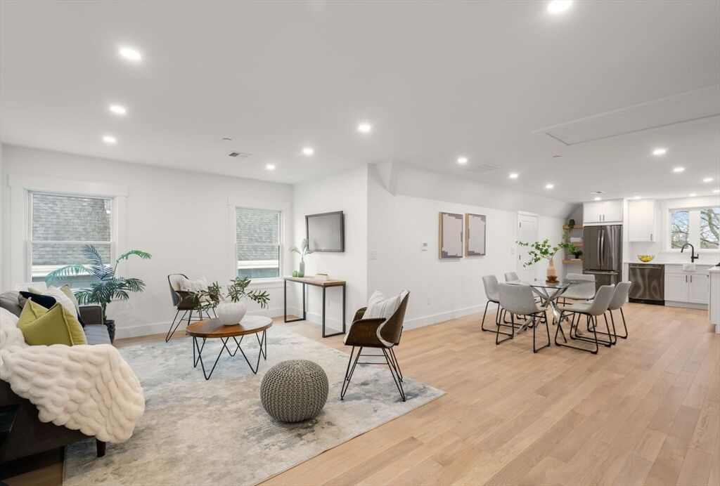 Property Photo: 26 Adelaide Street 3 MA 02130