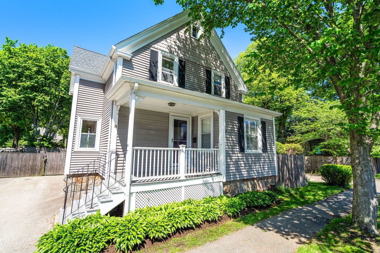 Property Photo:  8 Lincoln Street  MA 01944 