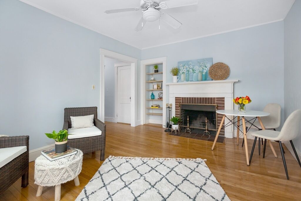 Property Photo:  52 Garden St 1  MA 02138 