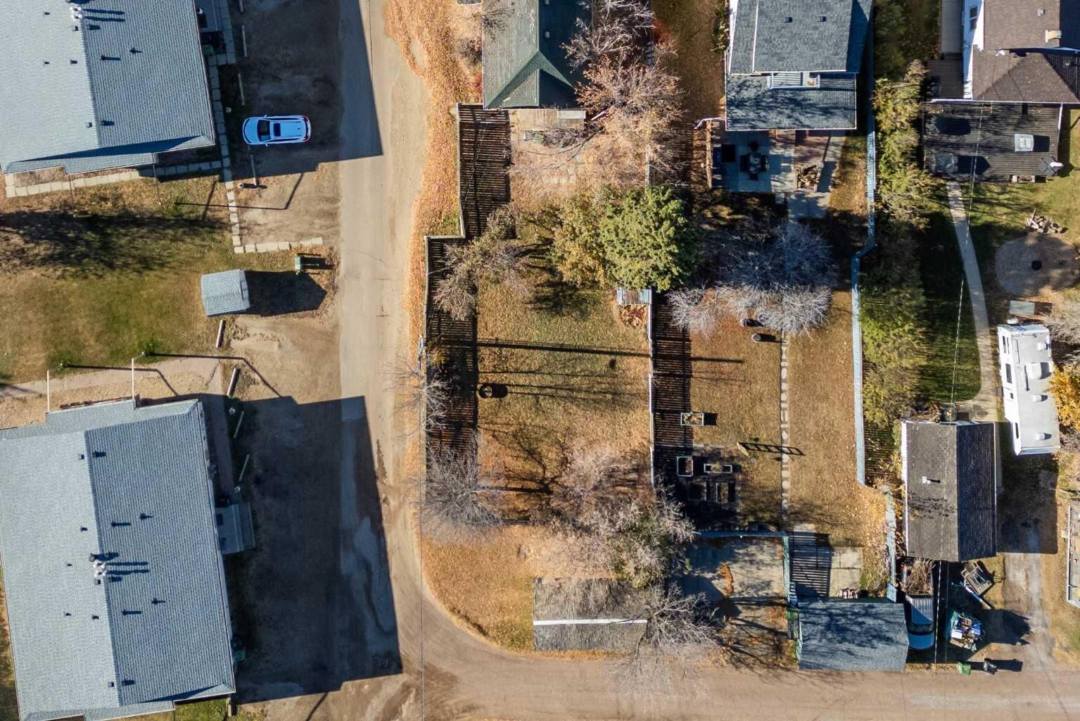 Property Photo: 4807 B 47 Street AB T4V 1J7