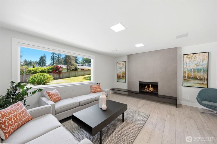 Property Photo: 14022 Meridian Avenue S WA 98208