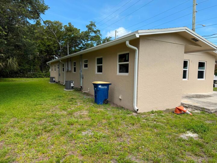 Property Photo:  1127 Avenue E Unit A  FL 34950 