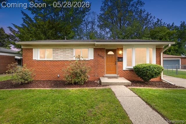 Property Photo:  23015 Tuck Road  MI 48336 