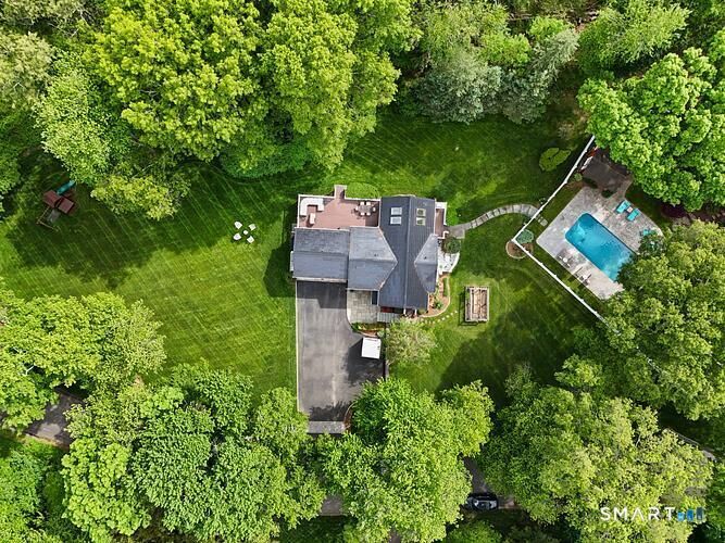 Property Photo:  2 Grassy Plains Road  CT 06880 