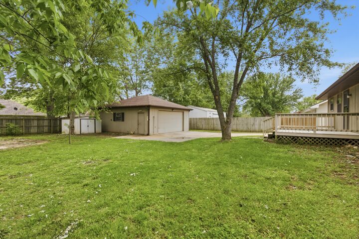 Property Photo:  620 S Hampton Avenue  MO 65738 