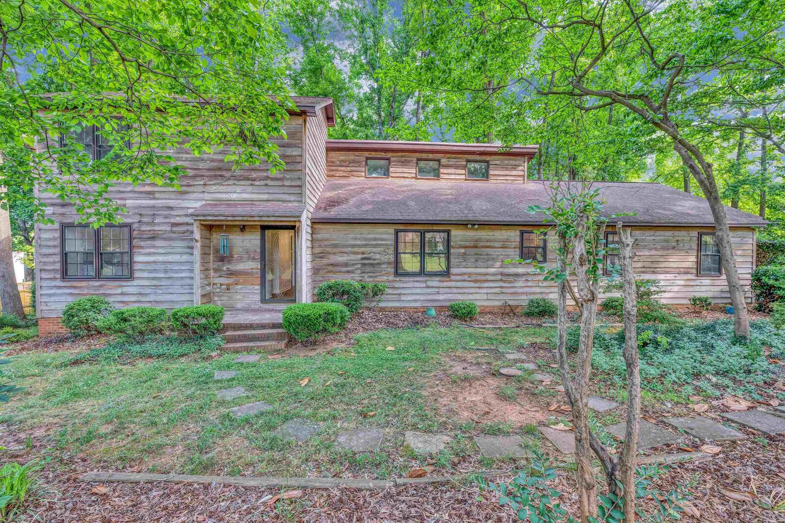 Property Photo:  512 Brian Drive  SC 29307 
