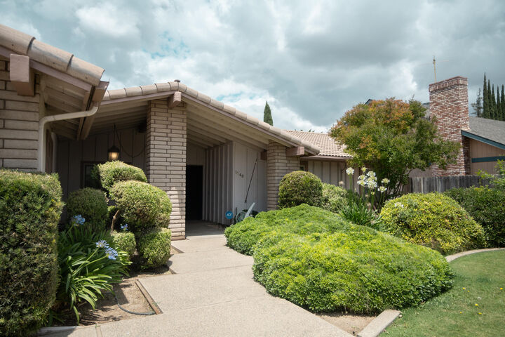 Property Photo:  1540 Nancy Circle  CA 93257 