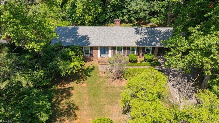 Property Photo: 13 Mayflower Lane NC 27295
