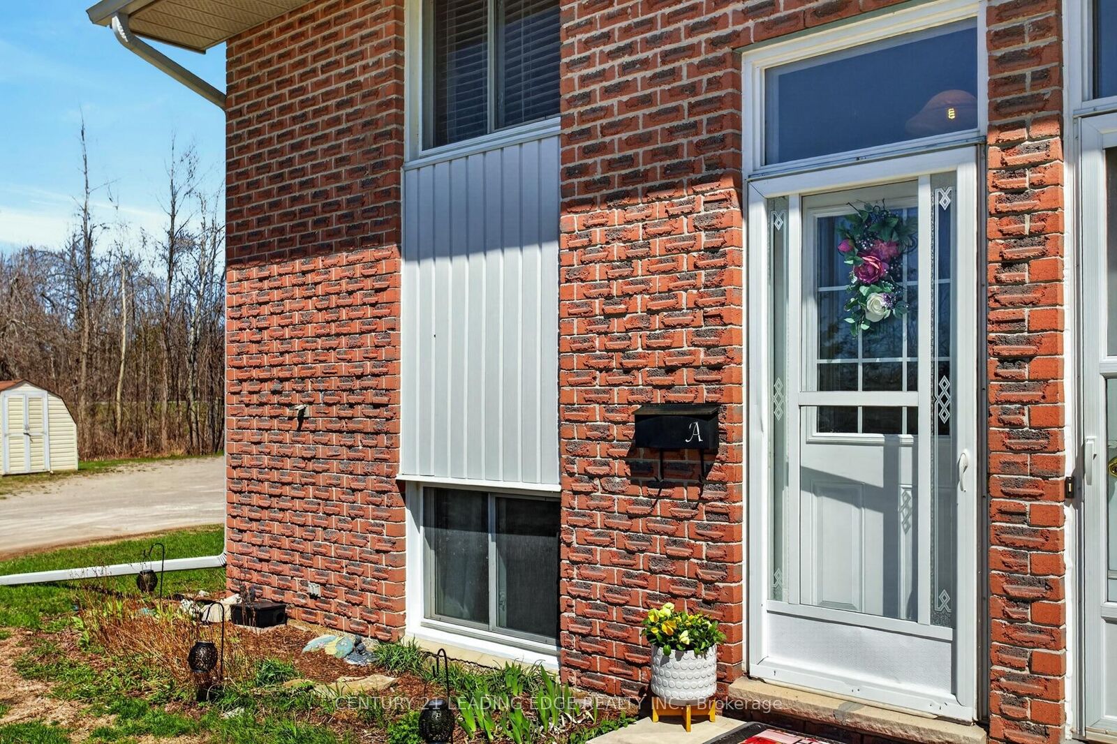 Property Photo: 107 Rita Crescent A ON K0L 2W0