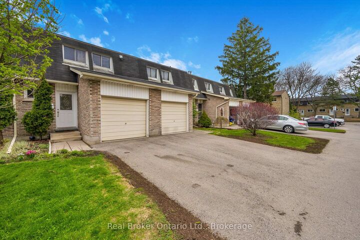Property Photo: 1420 Garth Street 41 ON L9B 1R6