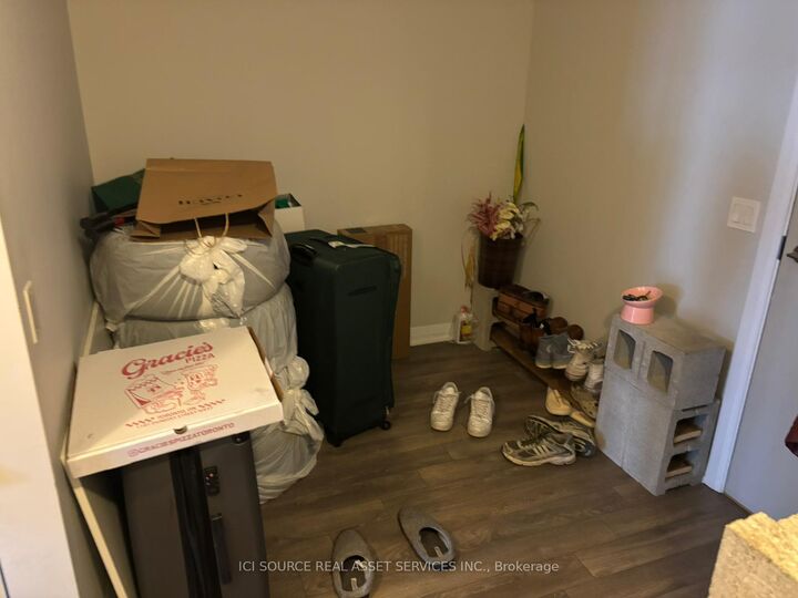 Property Photo: 30 Meadowglen Place 2504 ON M1G 0A6