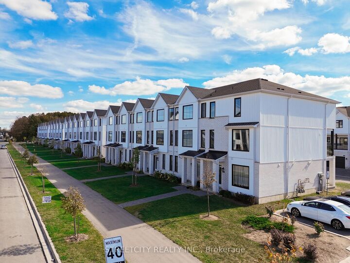 Property Photo: 1781 Henrica Avenue 64 ON N6G 0Y2