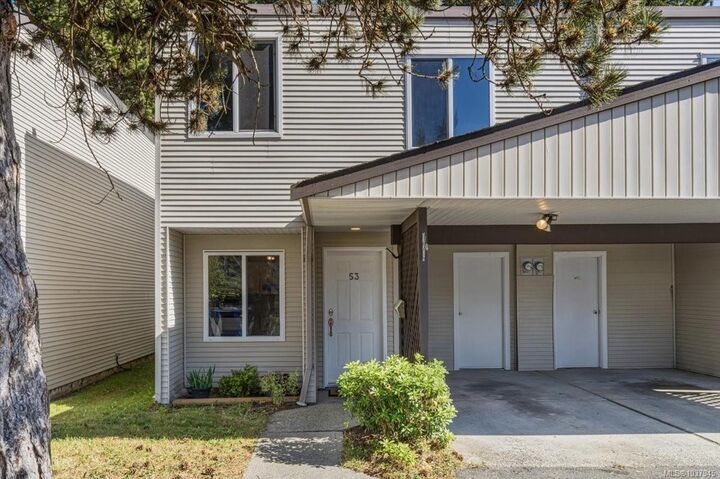 Property Photo: 444 Bruce Ave 53 BC V9R 5W5